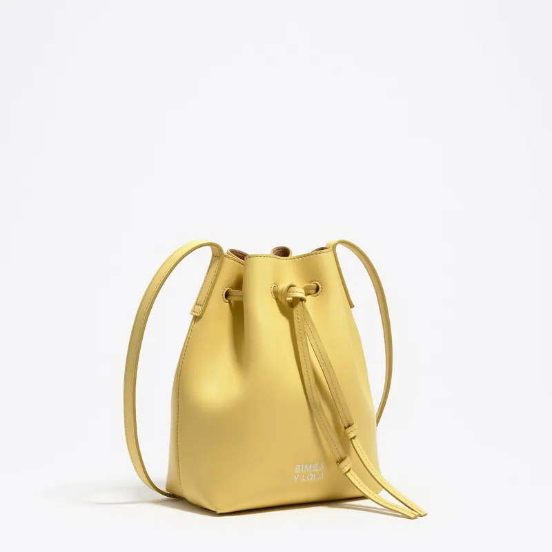 Torebka bucket Carlino mała skóra bananowa