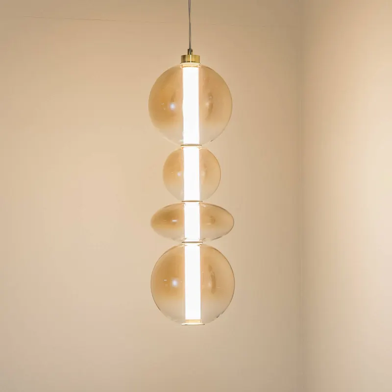 Żyrandol LED Daphne, szkło bursztynowo-przezroczyste, wysokość 62 cm