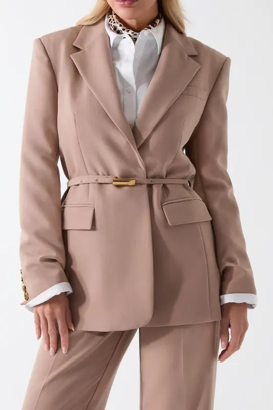 GUESS Dalia Sngl Brst Belt Silk Taupe Maat: 38 | Blazers Outlet | Dames | Beige