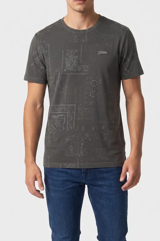 GUESS Ss Cn Lasered Aop Te Aop Asphalt Bandana Maat: XXL | T-shirts met Print Outlet | Heren | Grijs