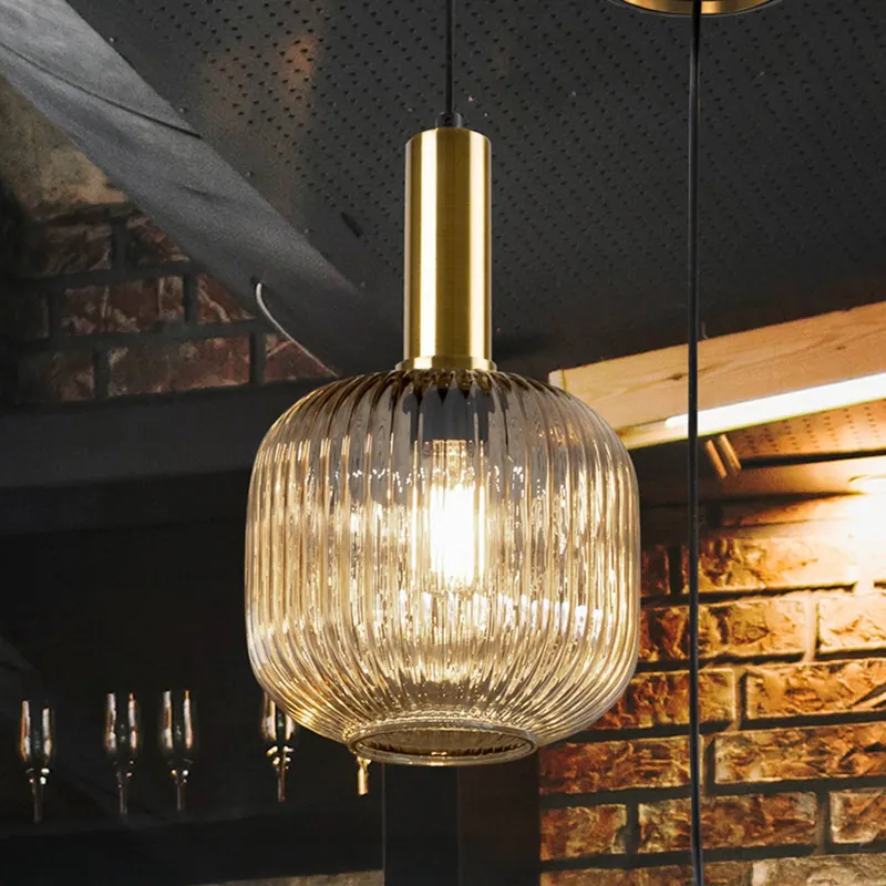 Lampa wisząca Norma, Ø 20 cm, czarny/bursztynowy, szkło, E27
