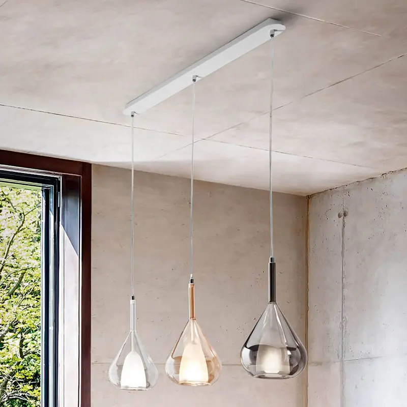 Lampa wisząca Lila ze szkła, 3-punktowa długa