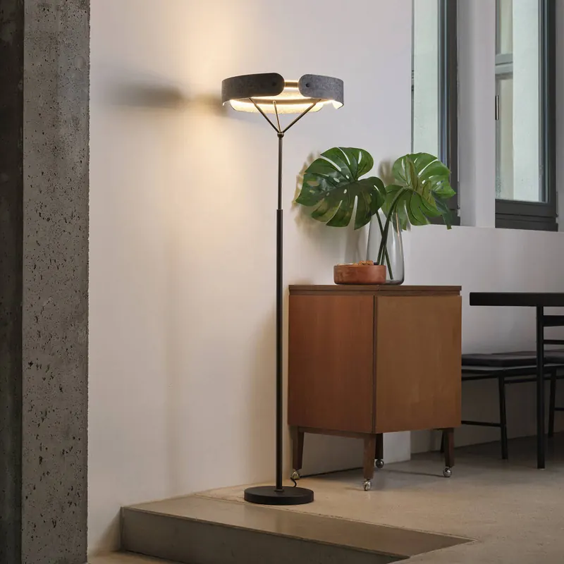 Lampa stojąca LED OSRAM Decor Curve Felt, szara, filc, 3000 K