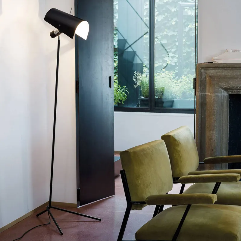 Designerska lampa stojąca Nemo Claritas, ruchoma