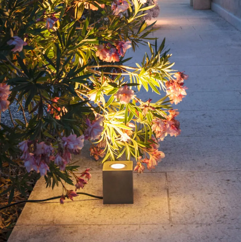 SLV Concreto reflektor podłogowy IP65 GU10 kątowy