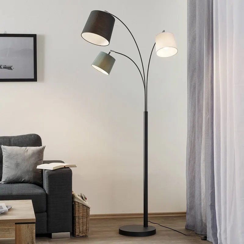By Rydéns lampa podłogowa Foggy, 3-punktowa, czarna