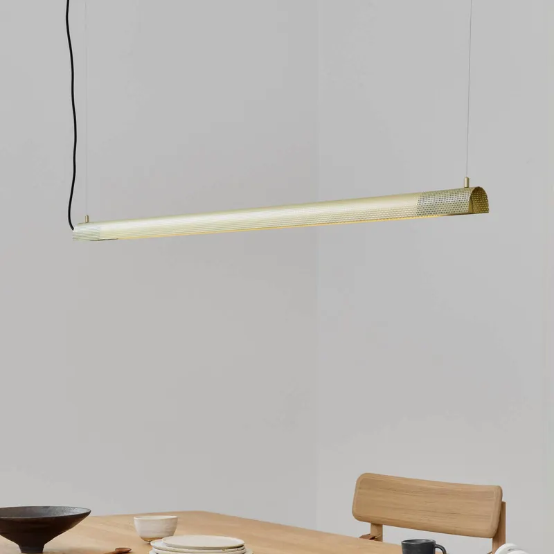 GEJST żyrandol wiszący Radent w kolorze mosiężnym, długość 138 cm, G13 LED