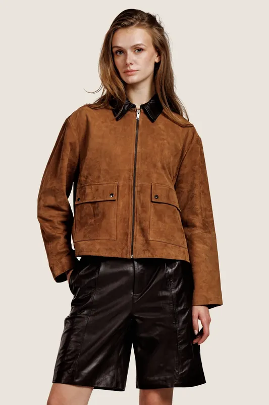 ALTER EGO Izzy Leather Bermuda Trouser Dark Brown Maat: XS | Leren broeken Outlet | Dames | Bruin