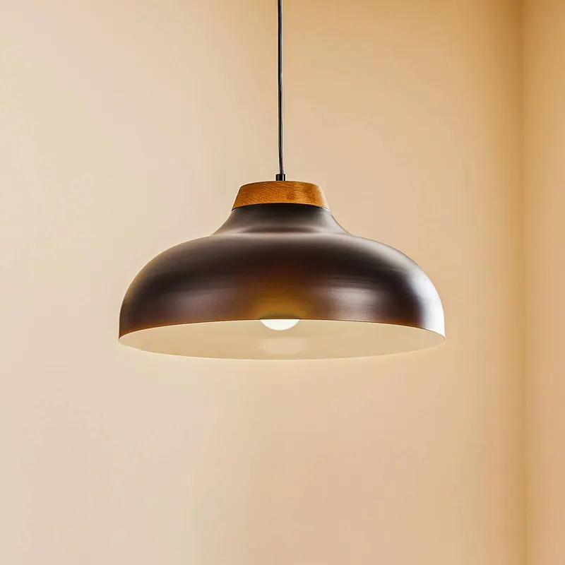Lampa wisząca Gus z metalowym kloszem, czarna