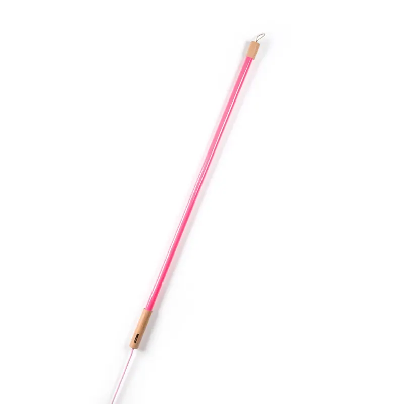 SELETTI Lampa LED Linea, fuksja, drewniane detale, uniwersalna