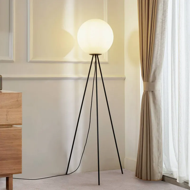 Lampa stojąca Lucande Kestralia, biały, szkło, Ø 35 cm, E27
