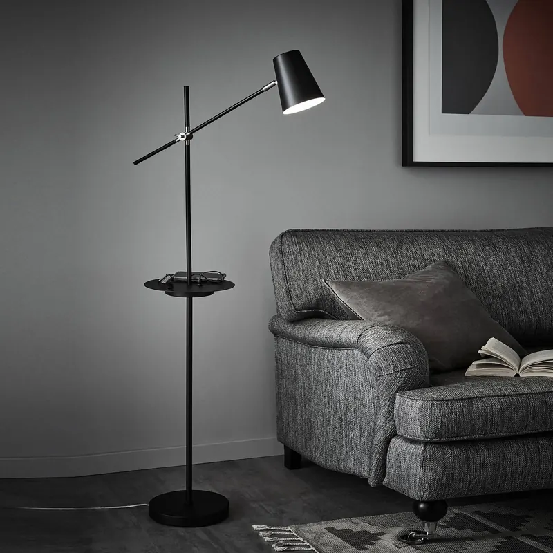 Lampa podłogowa Linear ładowanie USB, czarna