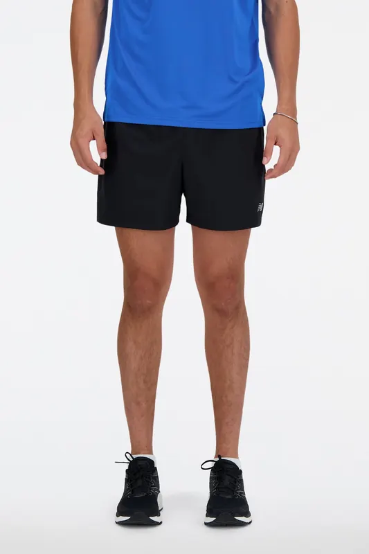 New Balance Sport Essential Short 5 Black Maat: S | Korte Broeken Outlet | Heren | Zwart
