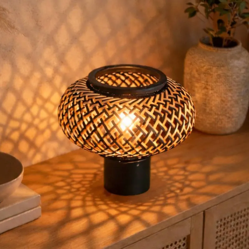 Lampa stołowa Bloeba, czarna, plecionka bambusowa, Ø 22,5 cm