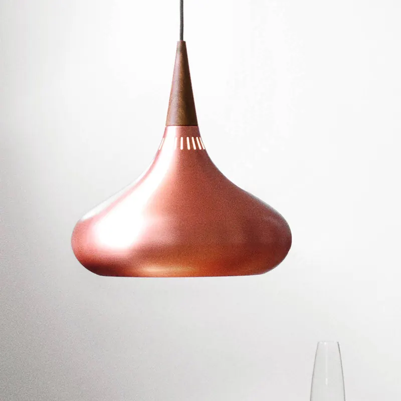 FRITZ HANSEN Orient P2 Wisząca lampa miedziana/różowa Ø 34 cm