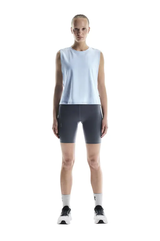 On Focus Crop 3 W Arctic Maat: S | Mouwloze Tops Outlet | Dames | Blauw