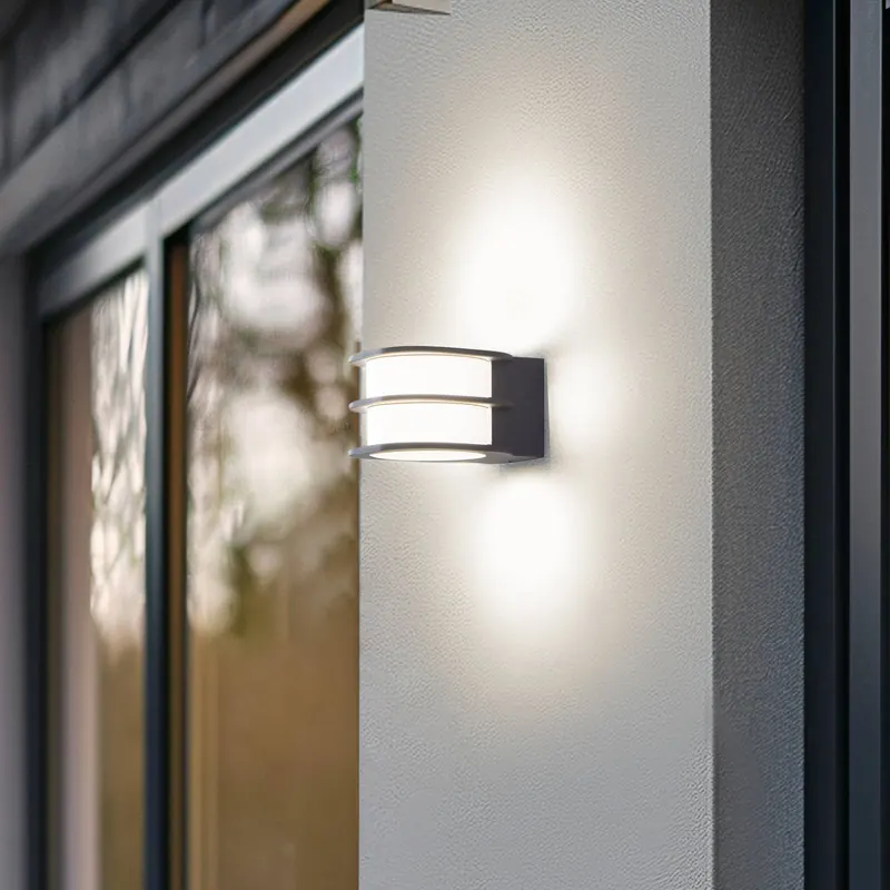 Lindby Smart – kinkiet zewnętrzny LED Fyra, okrągły, CCT, RGB, Tuya