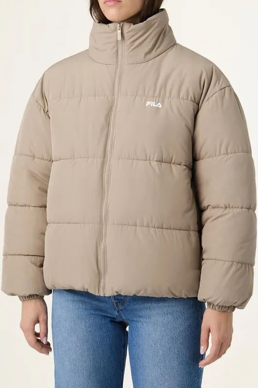 FILA Cimone Relaxed Puffer Jacket Weathered Teak Maat: M | Winterjassen Outlet | Dames | Beige