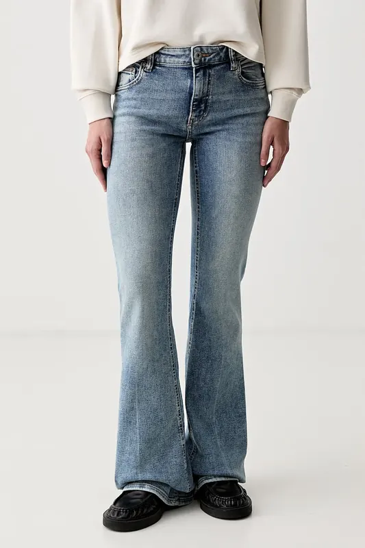 HUGO Blue jeansy flare damskie Gelissa_1_B
