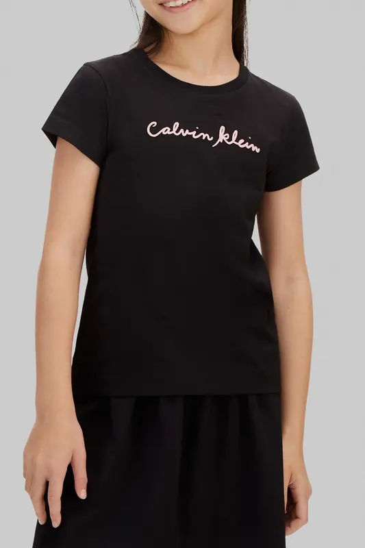 Calvin Klein Girls Script Logo Slim Ss T-shirt Black Maat: 12 | T-Shirts Outlet | kids | Zwart