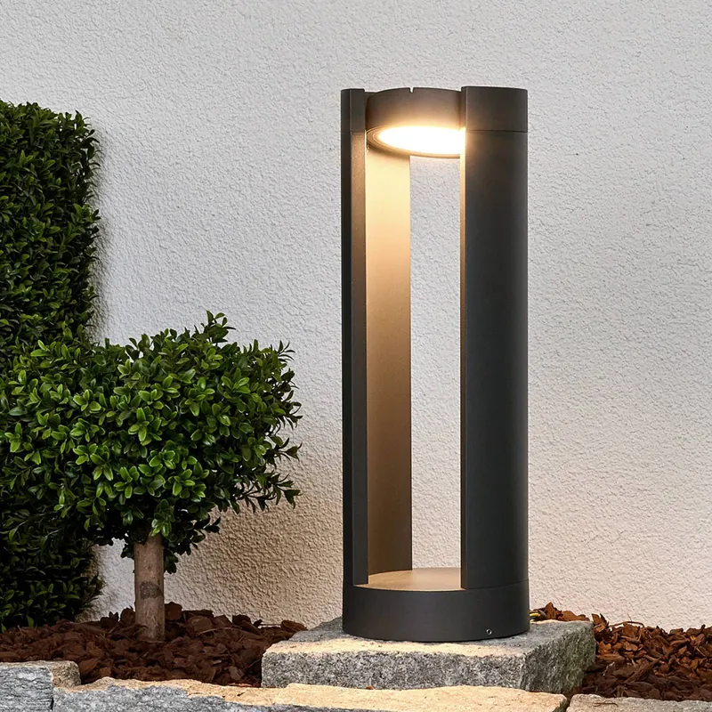 Słupek oświetleniowy LED Lucande Dylen, szary, metal, 50cm, IP65