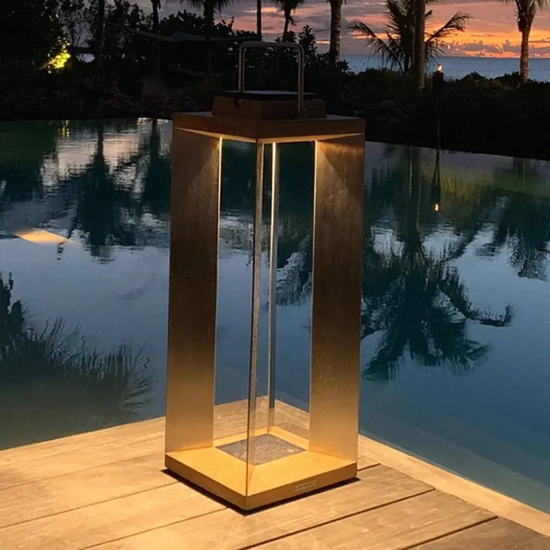 Latarnia solarna LED Teckinox, drewno tekowe/stal, 65,5 cm