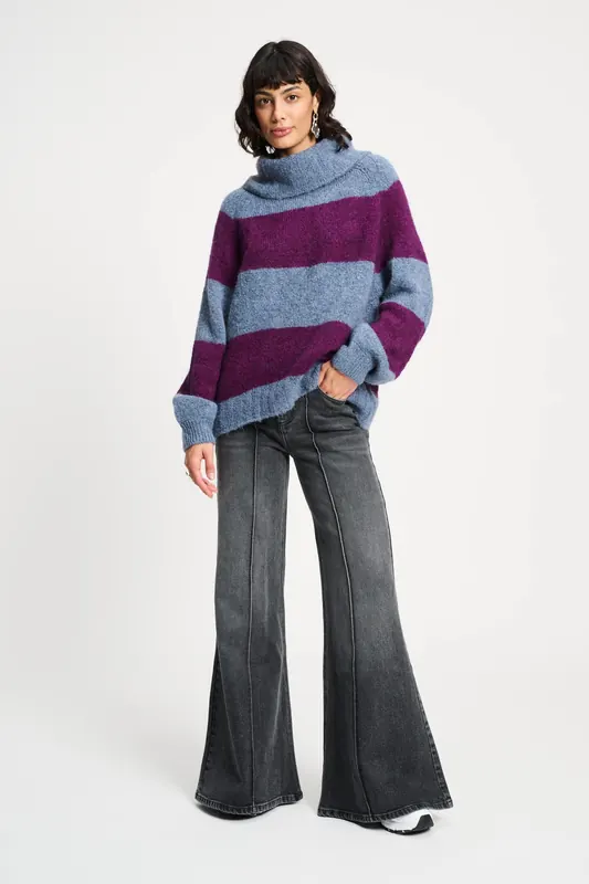 POM Amsterdam Pullover - Plum Stripes Maat: 36 | Sweaters Outlet | Dames | Paars