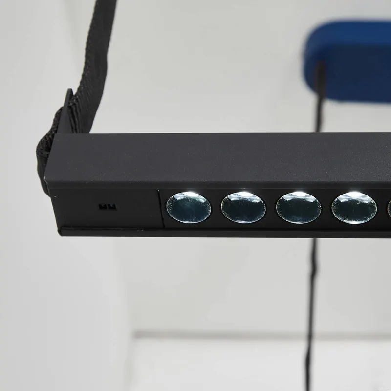 LOOM DESIGN żyrandol LED Belto, czarna