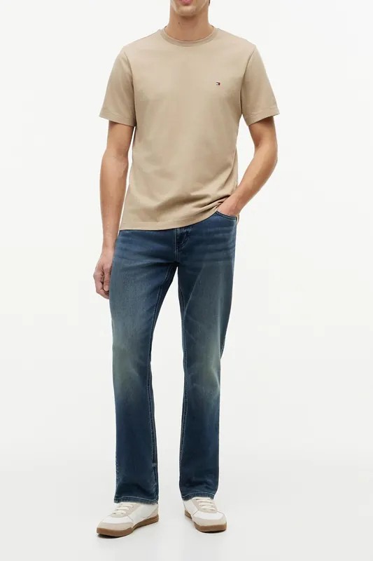 Tommy Hilfiger Flag Embroidery T-shirt Batique Khaki Maat: M | Basic T-Shirts Outlet | Heren | Bruin