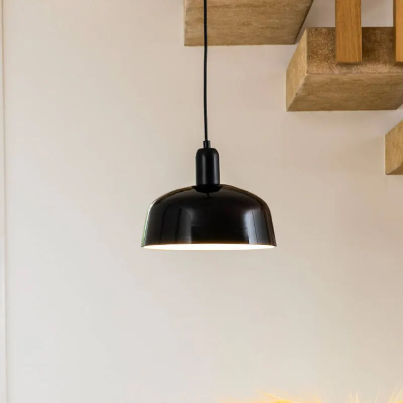 Lampa wisząca Tatawin, czarna, szkło, Ø 18,4 cm