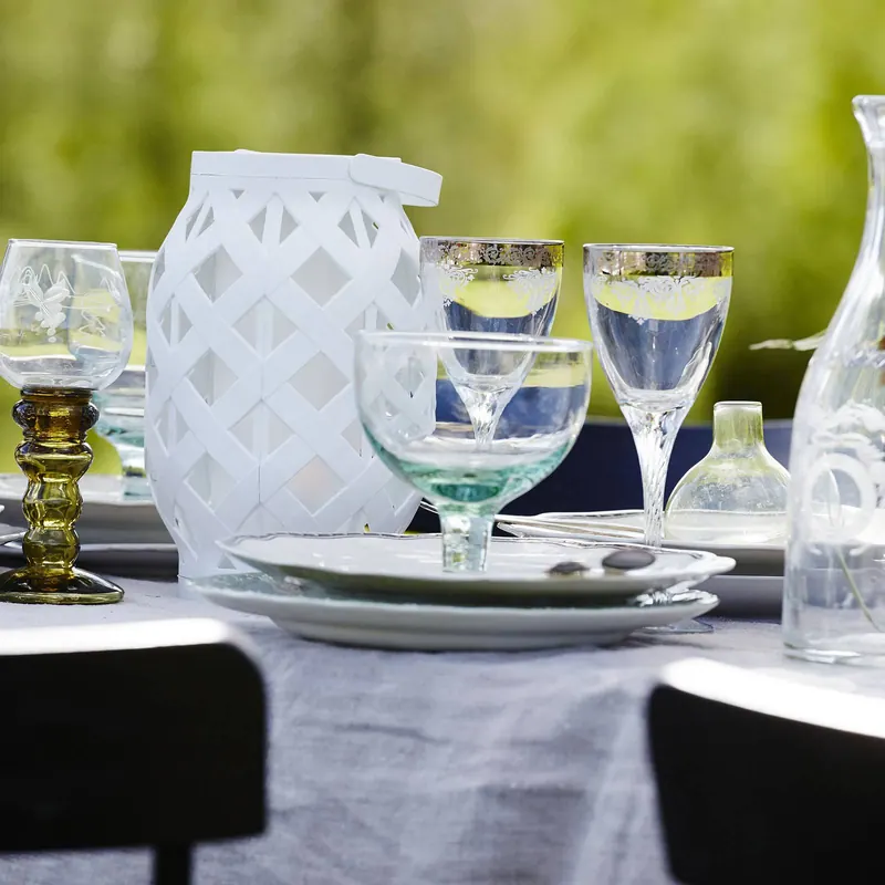 Latarnia LED Flame Lantern, biała, wysokość 23 cm