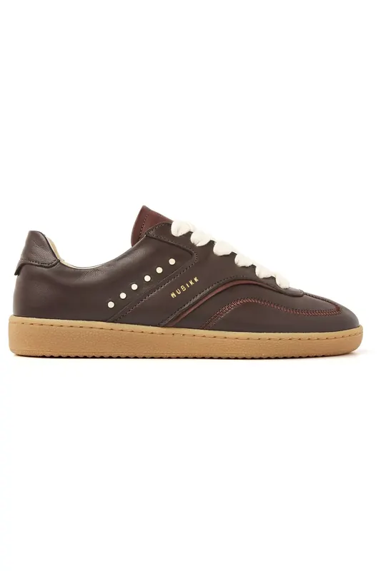 Nubikk Ray Owen Studs Bordeaux Leather Maat: 41 | Sneakers Outlet | Dames | Bruin