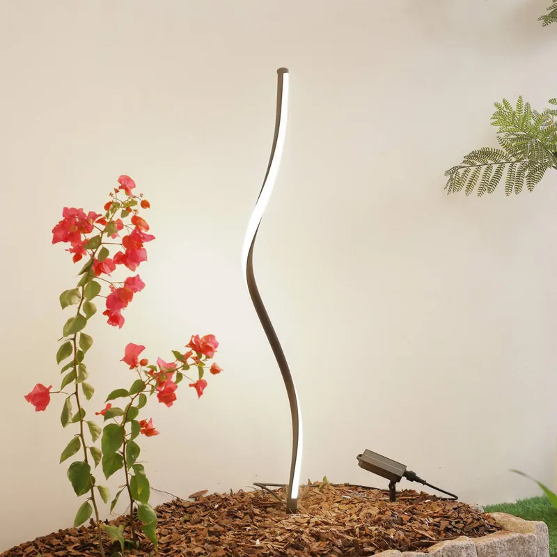 Lindby lampa solarna LED Sabriel, zakrzywiona, czarna, aluminium, 3000K