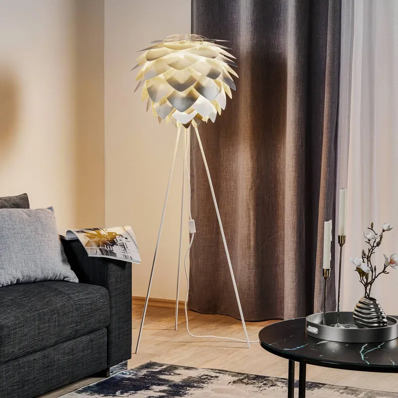 UMAGE Silvia medium lampa podłogowa trójnóg stal