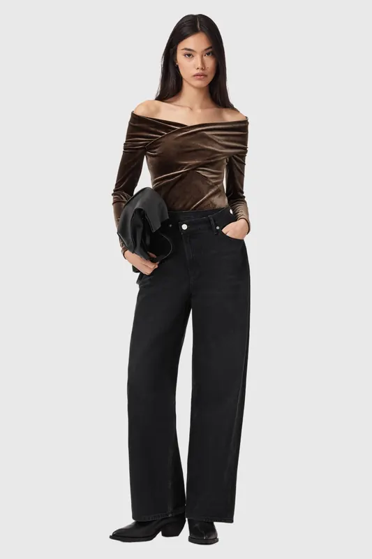 AllSaints Delta Velvet Top Bitter Brown Maat: 6 | Longsleeves Outlet | Dames | Bruin