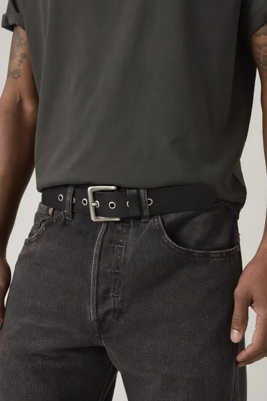 Levi's Maverick Eyelet Belt Maat: 80 | Riemen Outlet | Heren | Zwart