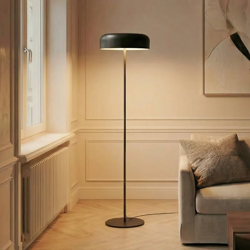 Lampa stojąca Lindby Edion, czarna, metalowa