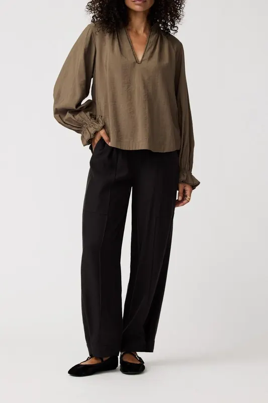 Alchemist Ella Top Khaki Maat: 36 | Longsleeves Outlet | Dames | Bruin
