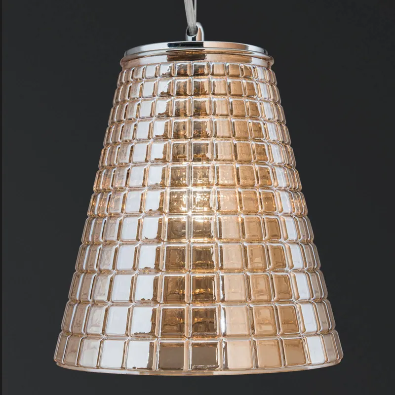 Lampa wisząca Sarala z diamentowym szlifem, bursz.