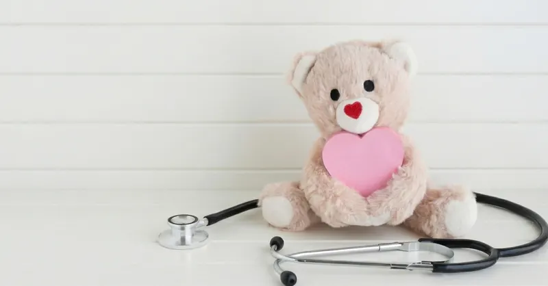 Kursy online: psychosomatyka, psychologia sądowa i terapia ekspresyjna