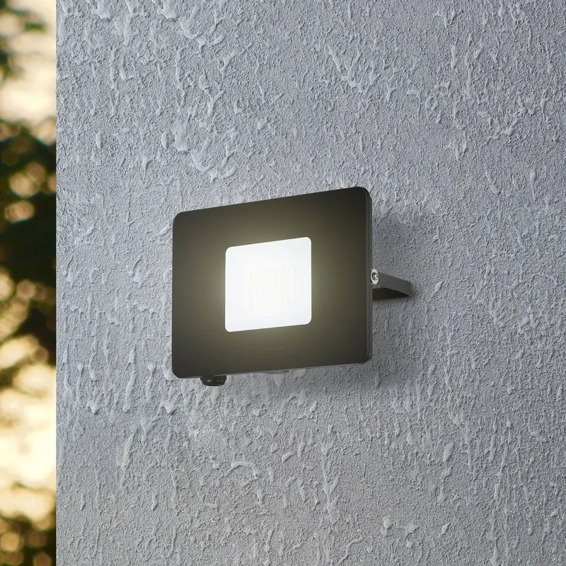 Reflektor zewnętrzny LED Faedo 3 czarny, 30W