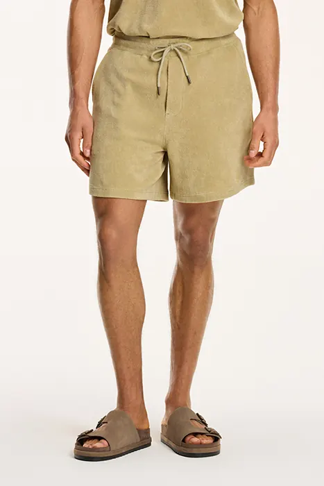 Shiwi Evan Toweling Shorts Beige Maat: M | Korte Broeken Outlet | Heren | Ecru