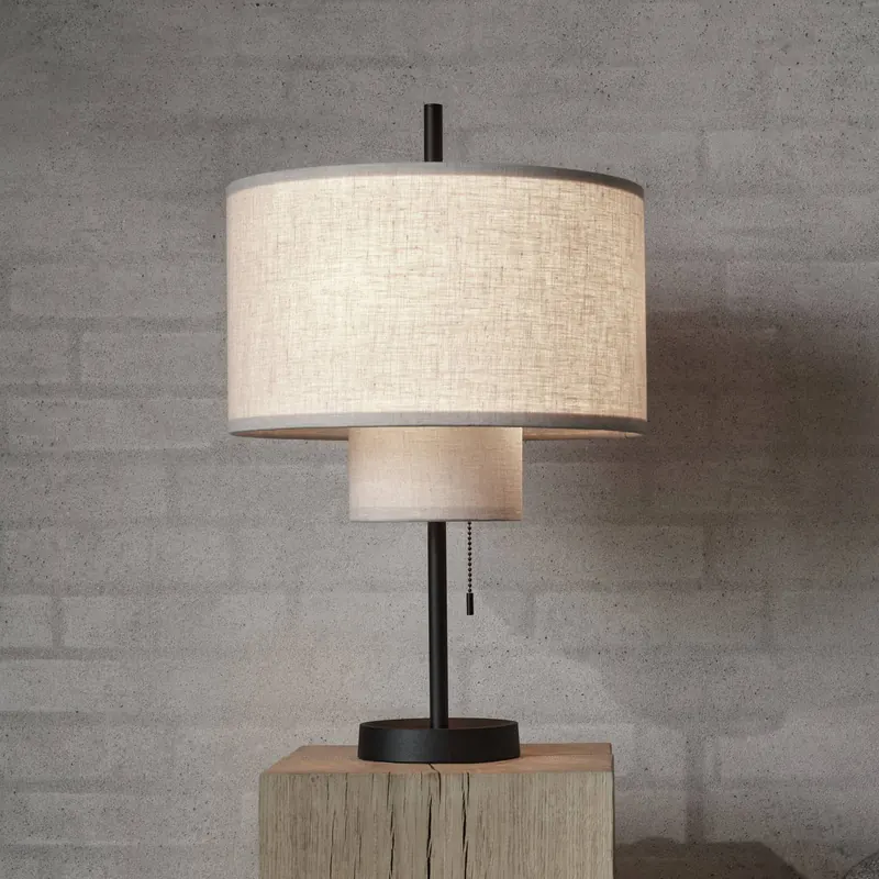 New Works lampa stołowa Margin, beżowa, tekstylna, Ø 36 cm, E27