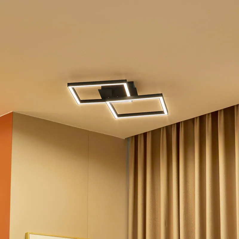 Lampa sufitowa Lucande LED Tjado, 67 cm długości, czarna, metalowa