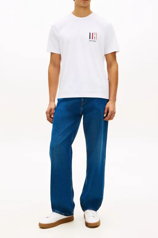 Tommy Hilfiger Icon Interlock Embos T-shirt White Maat: XXL | Basic T-Shirts Outlet | Heren | Wit