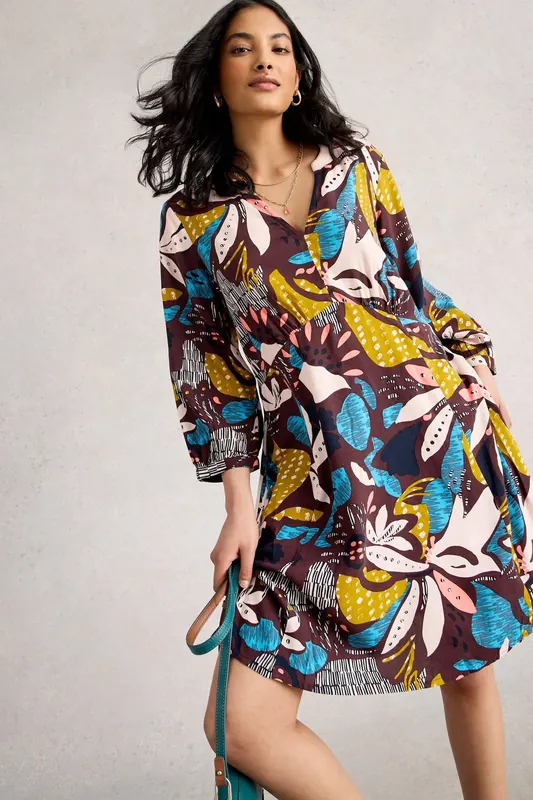 White Stuff Flora Dress Plum Multi Maat: 10 | Blousejurken Outlet | Dames | Blauw