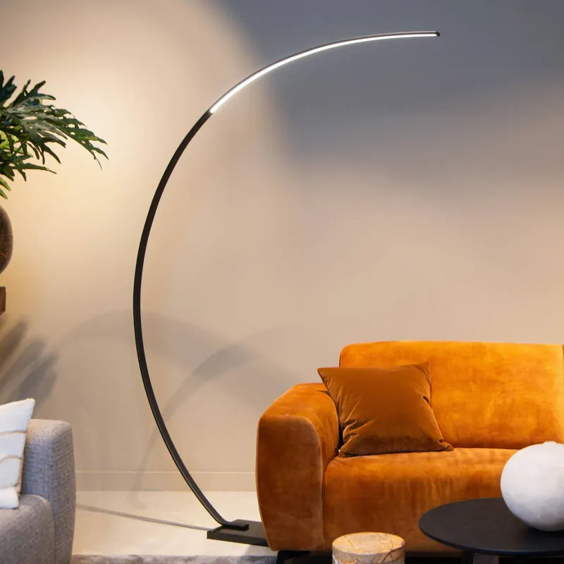 Lampa łukowa Curve LED, czarna, marmurowa, 192 cm, ściemniana
