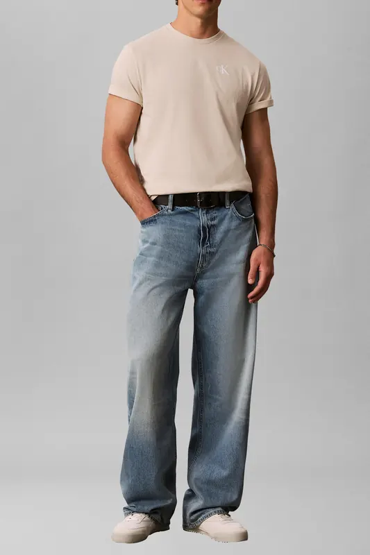 Calvin Klein Short Sleeve 30s Classic Back Print Tee Oatmeal Maat: L | Basic T-Shirts Outlet | Heren | Beige