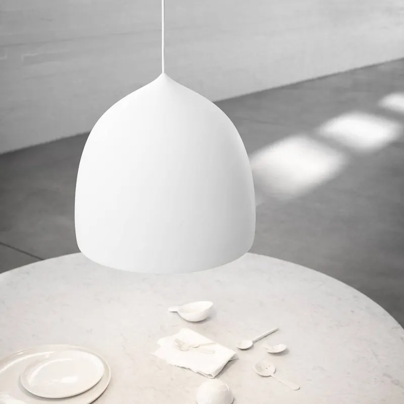 FRITZ HANSEN Suspence P2 wisząca Ø 38,5cm, biała
