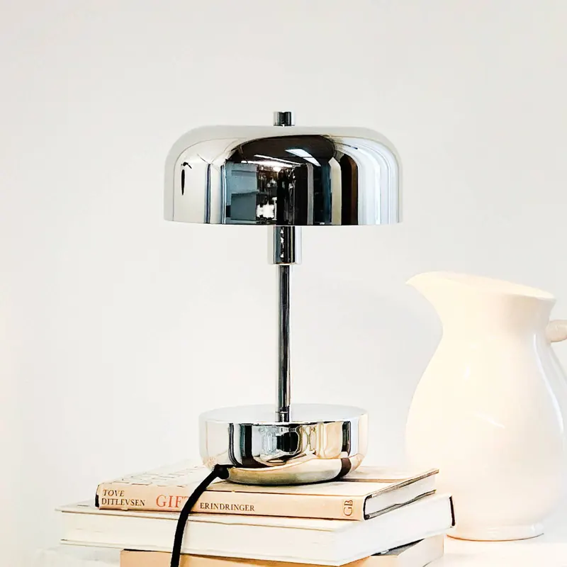 Lampa stołowa Dyberg Larsen Haipot, IP20, chrom